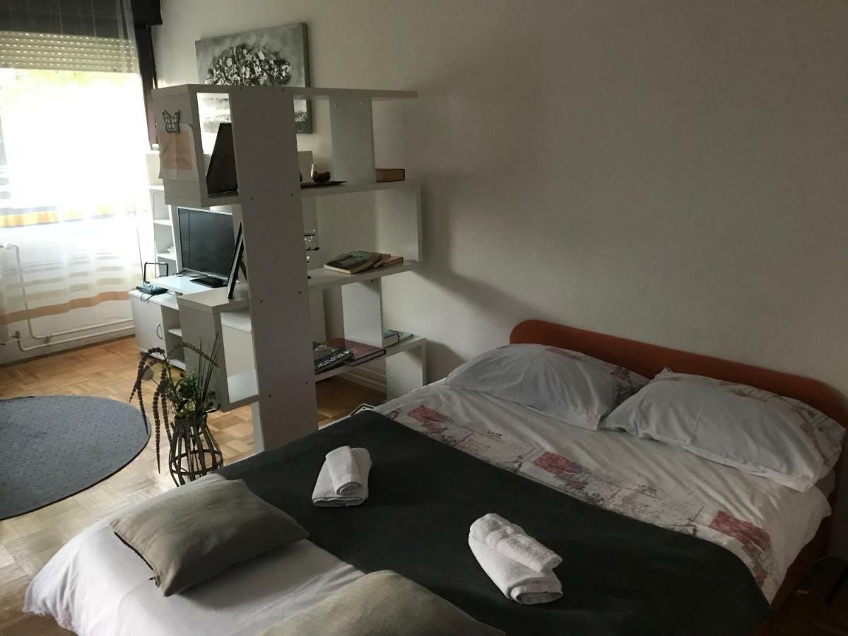 Apartman Zagabria Apartment Bagian luar foto